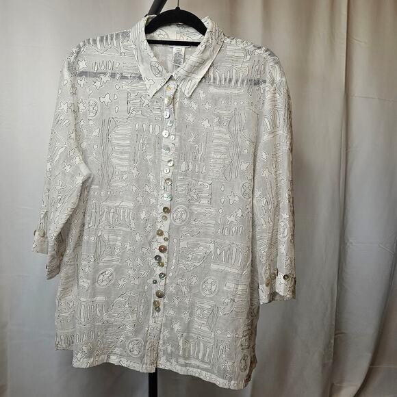 Women's White Patterned Blouse - Picture 1 of 5